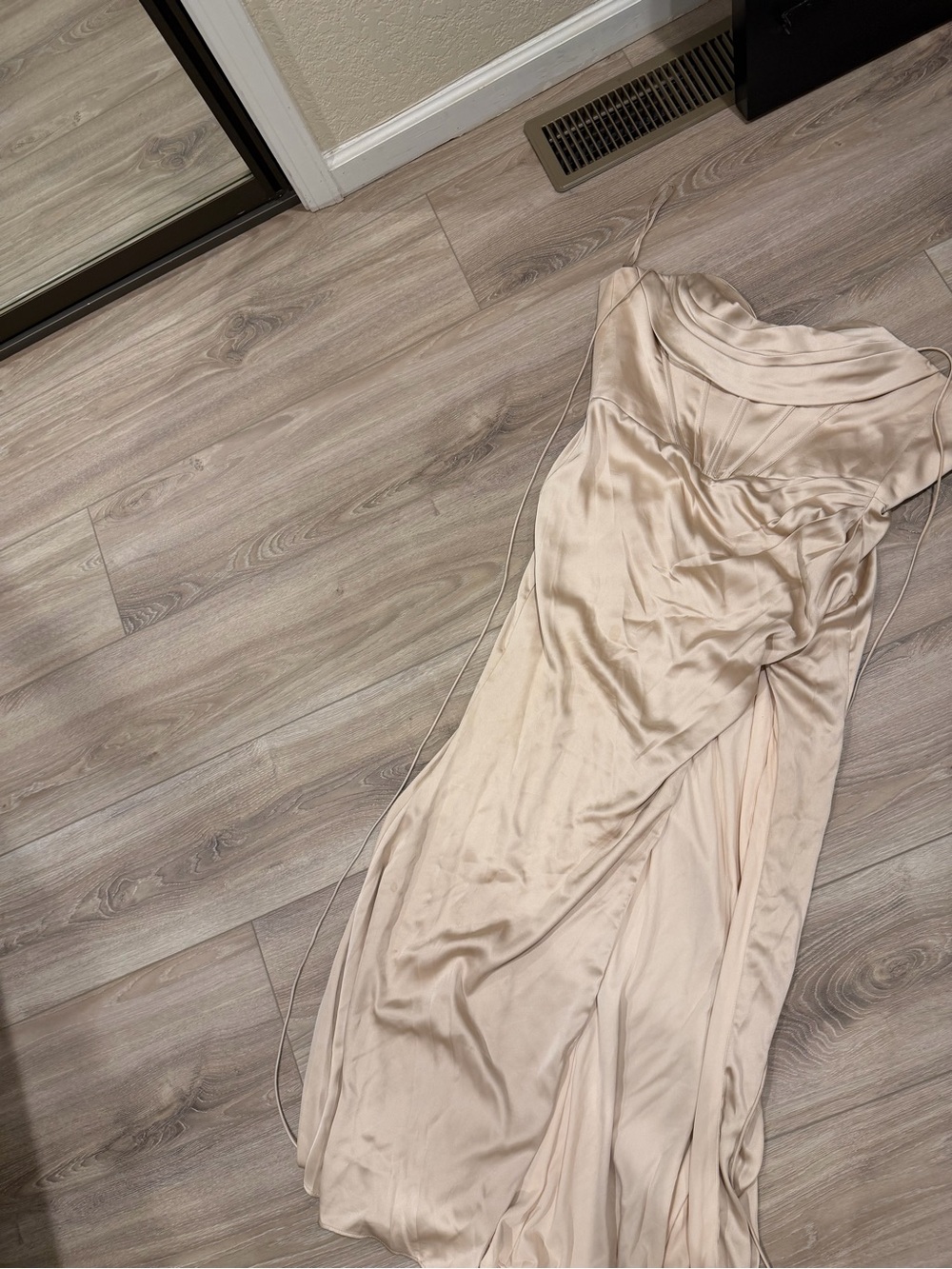 Elegant Strapless Satin Gown in Champagne